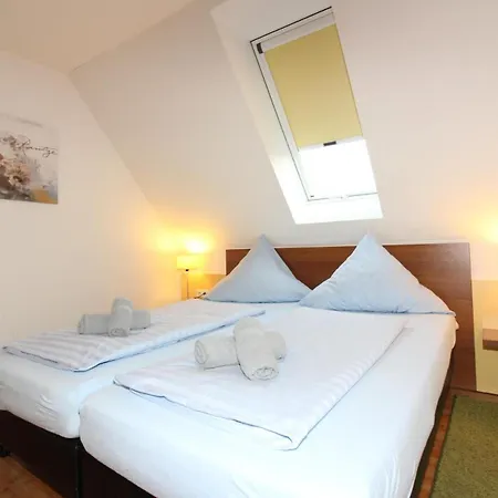 Seepark Burhave 14 *